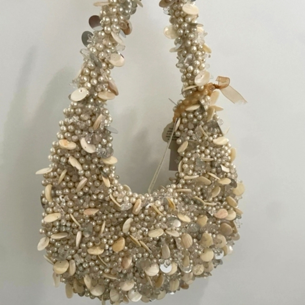 Chic Pearl and Shell Embellished Shoulder Bag